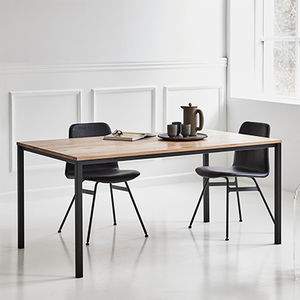 mesa contemporánea