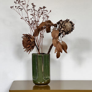 florero contemporáneo