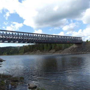 puente de acero galvanizado