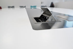 mesa de reuniones contemporánea
