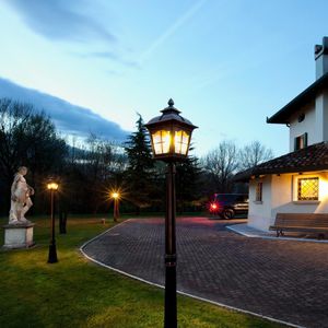 farola de jardín