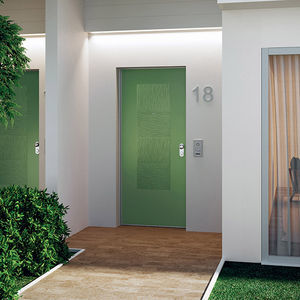 puerta antiintrusión