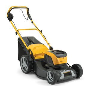 cortacésped con operador a pie