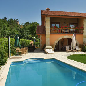 borde de piscina de hormigón