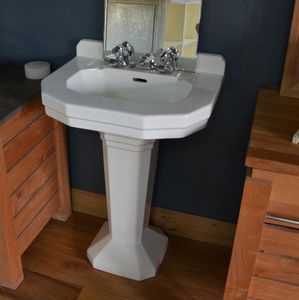 lavabo con base