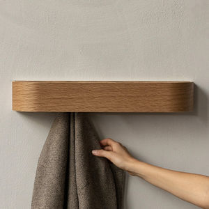 percha contemporánea