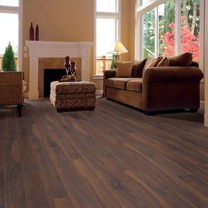 suelo laminado de madera