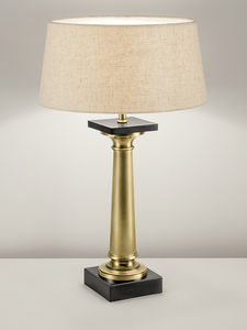 lámpara de mesa