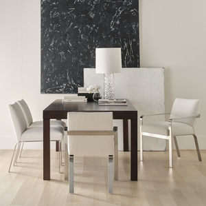 mesa de comedor contemporánea