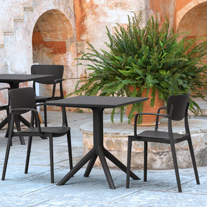 mesa bistró contemporánea