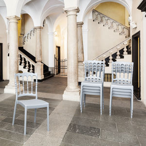silla de comedor clásica