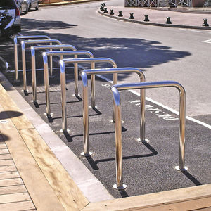 aparcabicis de suelo