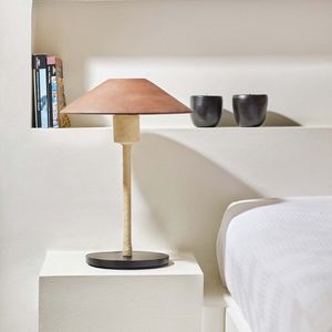 lámpara de mesa