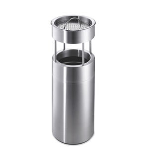 cubo de basura público
