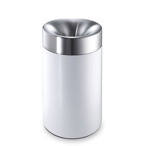 cubo de basura público