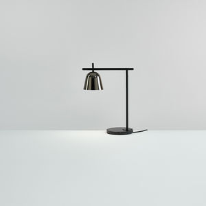 lámpara de mesa