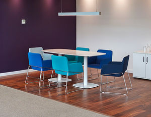 silla contemporánea