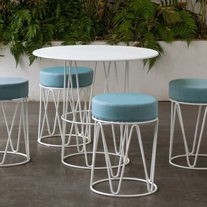 mesa contemporánea