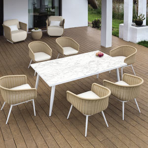 mesa de comedor contemporánea