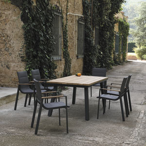 mesa de comedor contemporánea