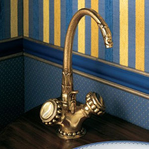 grifo bimando para lavabo
