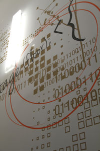 adhesivo de pared texto