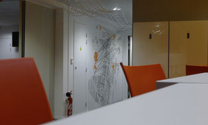 adhesivo de pared texto