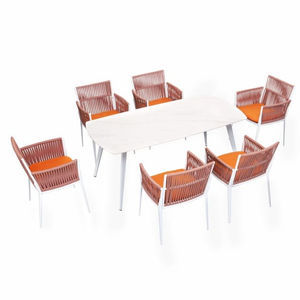 conjunto de mesa y silla contemporáneo