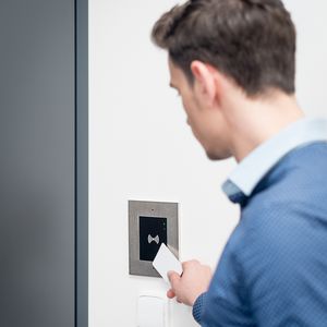 lector de tarjetas autónomo RFID