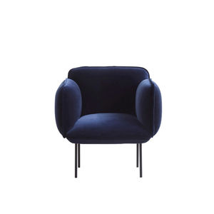 sillón de diseño escandinavo
