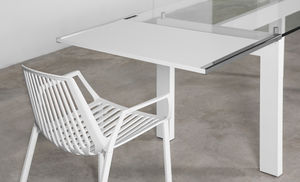 mesa contemporánea
