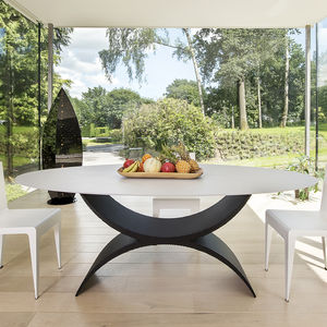 mesa de comedor contemporánea