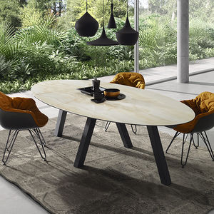 mesa contemporánea