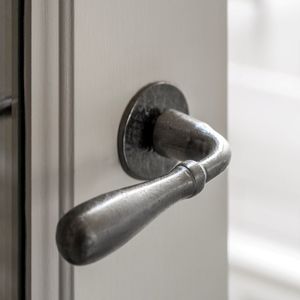 tirador para puerta