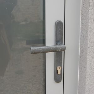 tirador de puerta