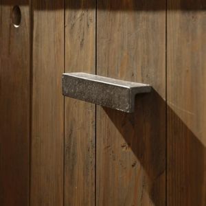 tirador para mueble de hierro envejecido