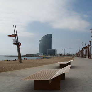 tumbona contemporánea