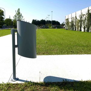 cubo de basura público