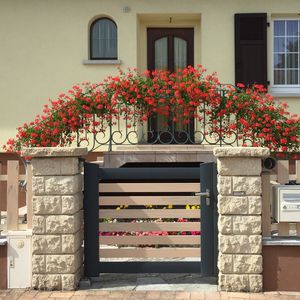 puerta para jardín de aluminio