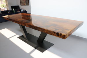 mesa de comedor contemporánea