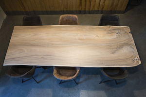 mesa de comedor contemporánea