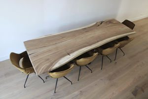 mesa de comedor contemporánea