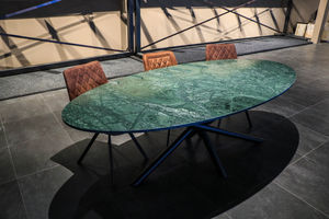 mesa de comedor contemporánea