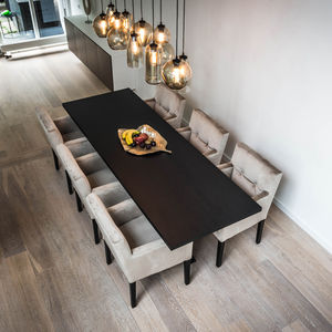 mesa de comedor contemporánea