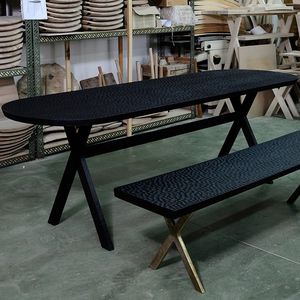 mesa de comedor contemporánea
