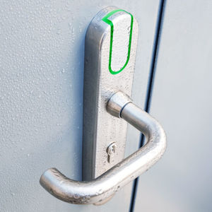 tirador de puerta