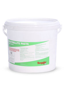 pegamento en pasta para baldosas