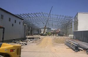 tijeral metálico para edificios
