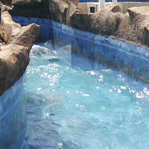 río tranquilo para parque acuático