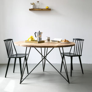 mesa de comedor contemporánea